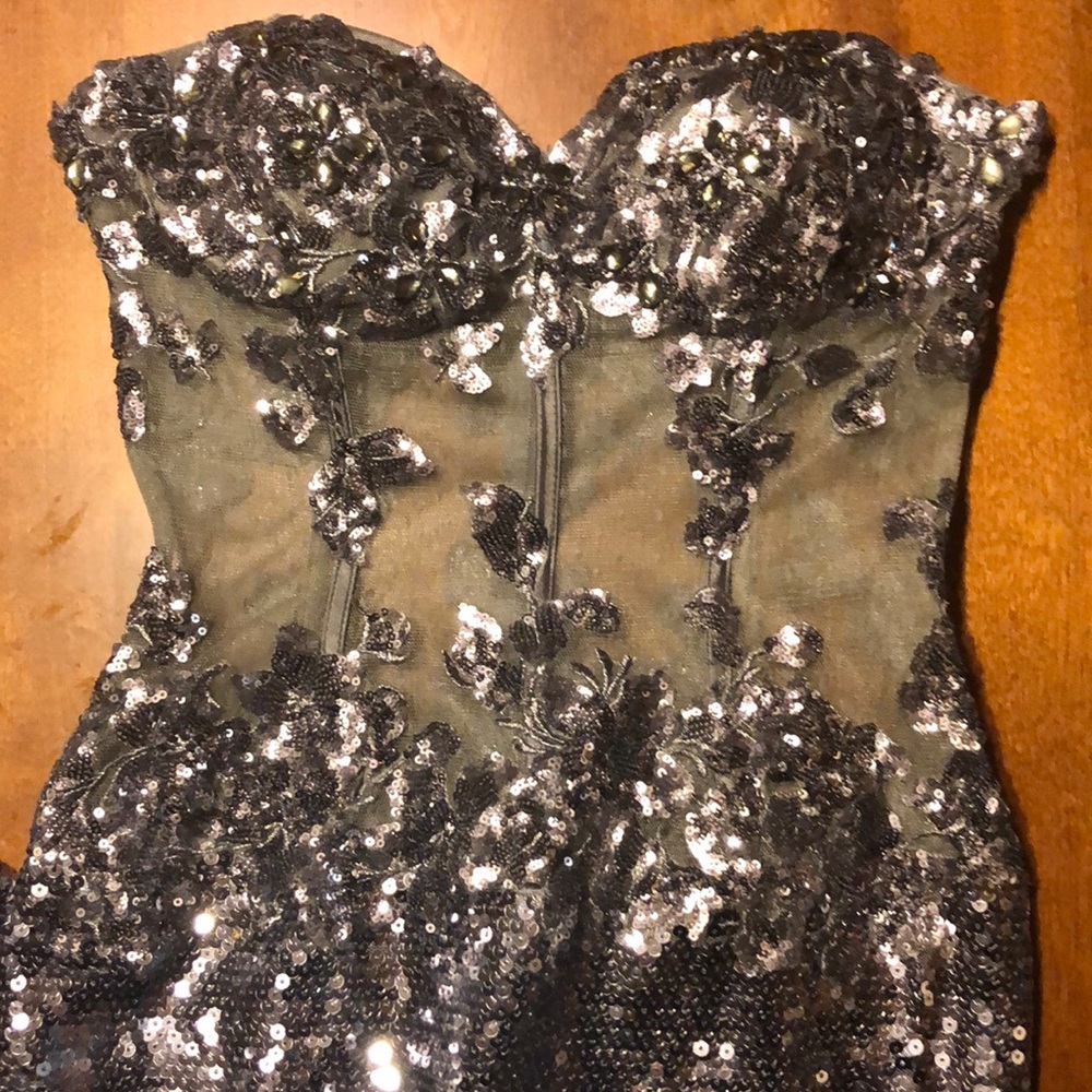Prom Dress - Picture 4 of 5
